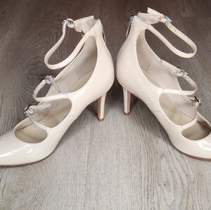 MARC FISHER 6.5M Stilettos